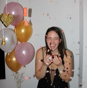 Meet your Posher, Alexa-reigh